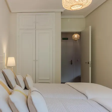 El Muelle Centro De Vut-3752-as * Ribadesella